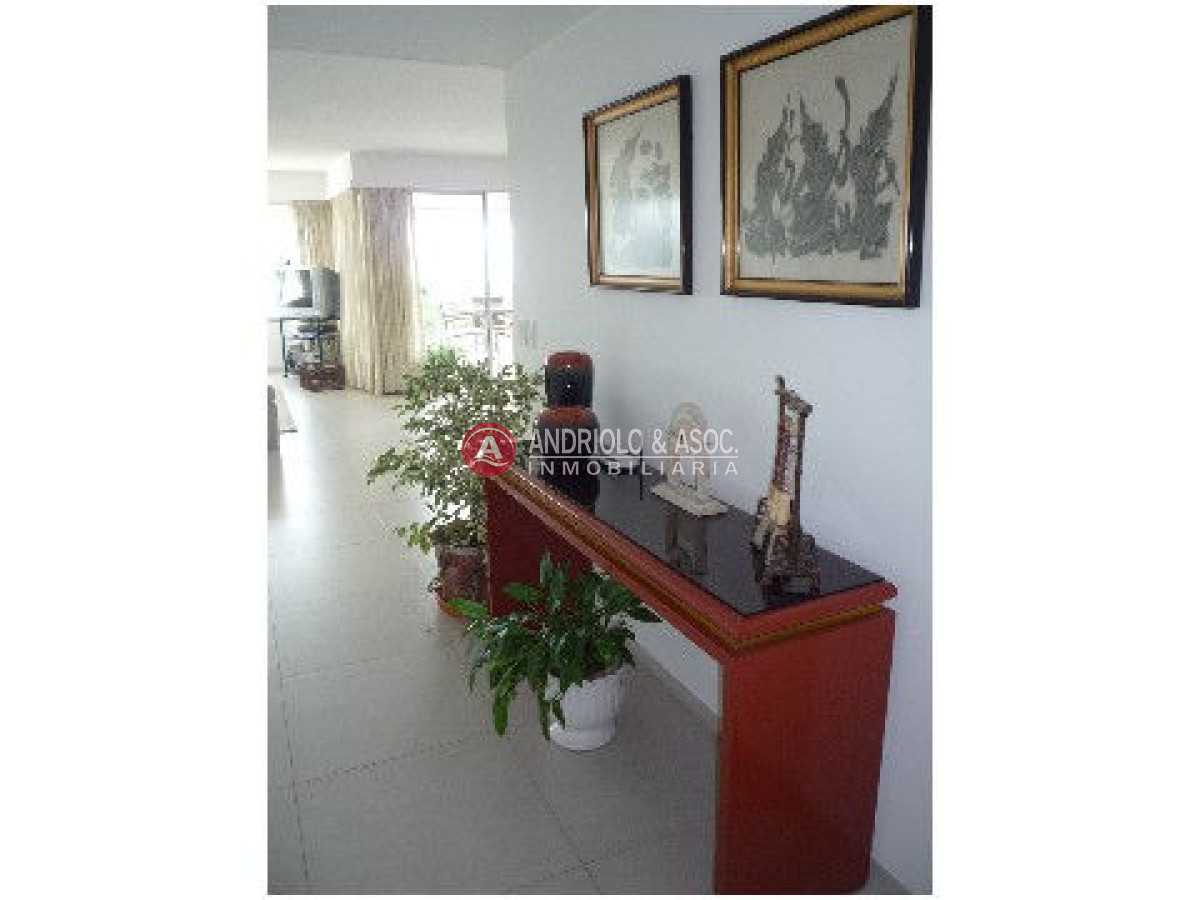 Apartamento ID.2366 - Apartamento en Punta del Este, Mansa