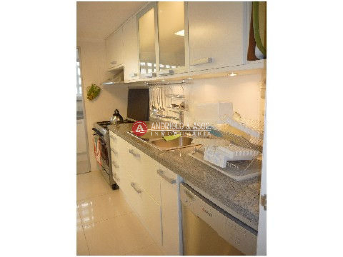 Apartamento ID.2366 - Apartamento en Punta del Este, Mansa