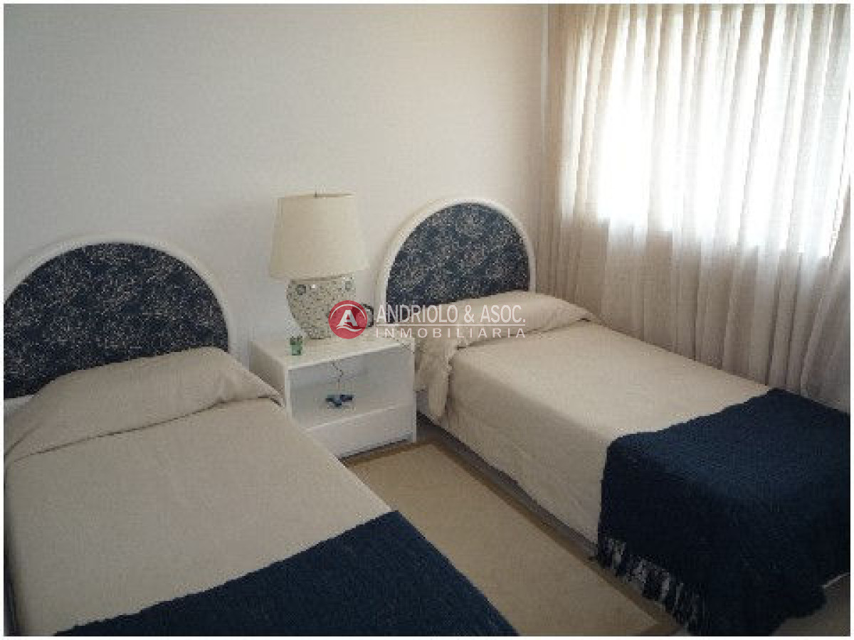 Apartamento ID.2366 - Apartamento en Punta del Este, Mansa