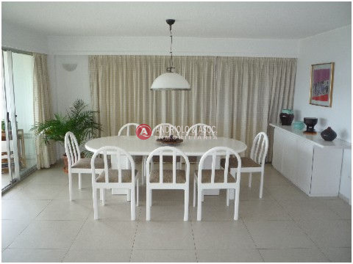 Apartamento ID.2366 - Apartamento en Punta del Este, Mansa