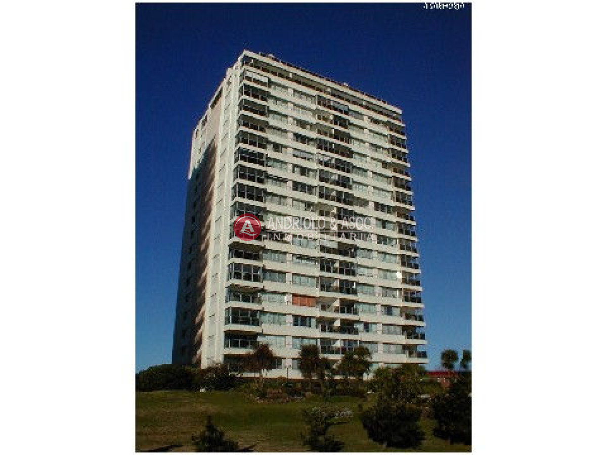 Apartamento ID.2366 - Apartamento en Punta del Este, Mansa