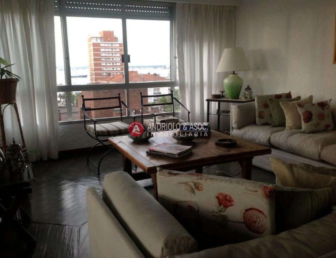 Apartamento ID.2431 - Apartamento en Punta del Este, Península