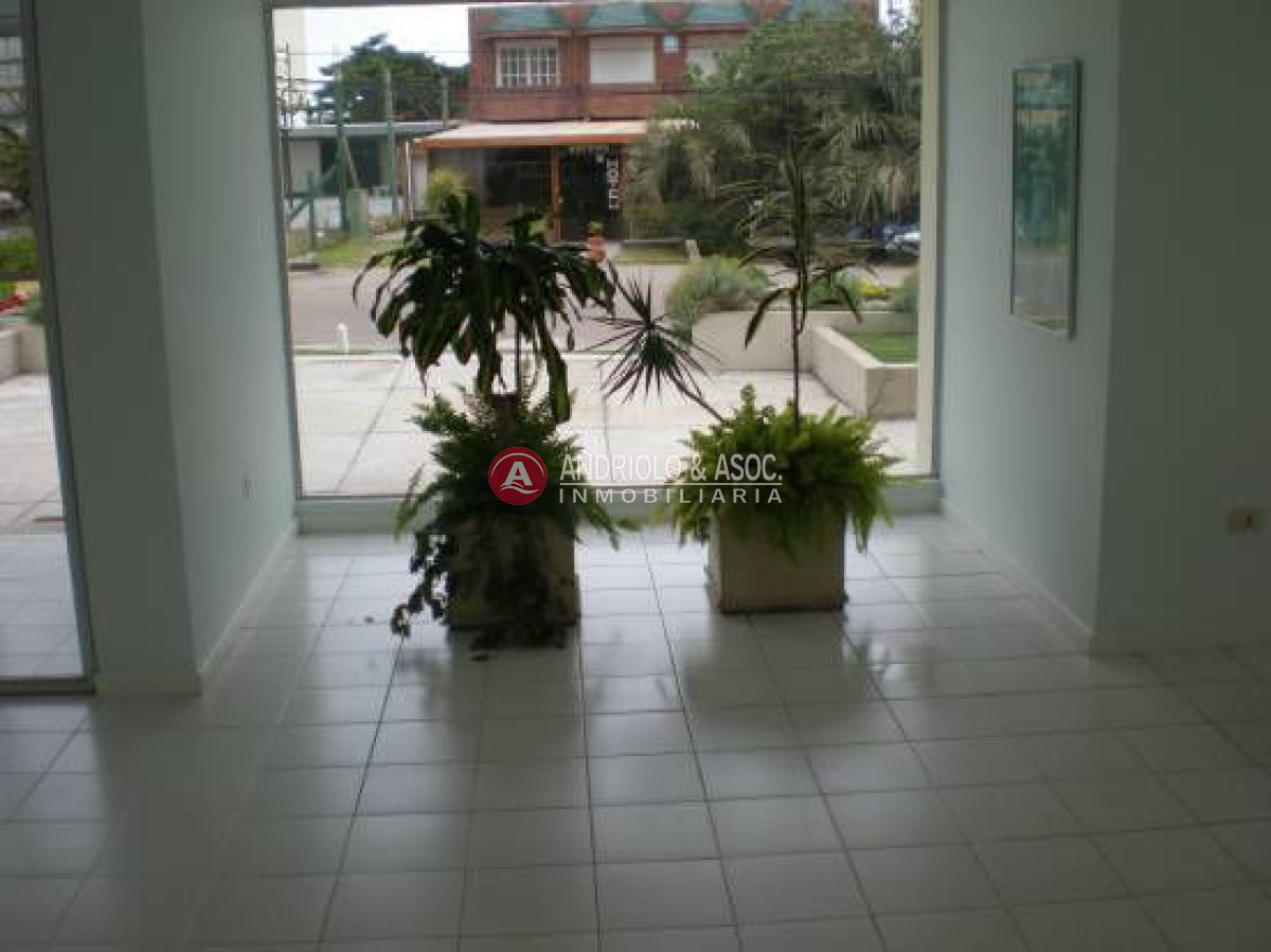 Apartamento ID.2435 - Apartamento en Punta del Este, Brava