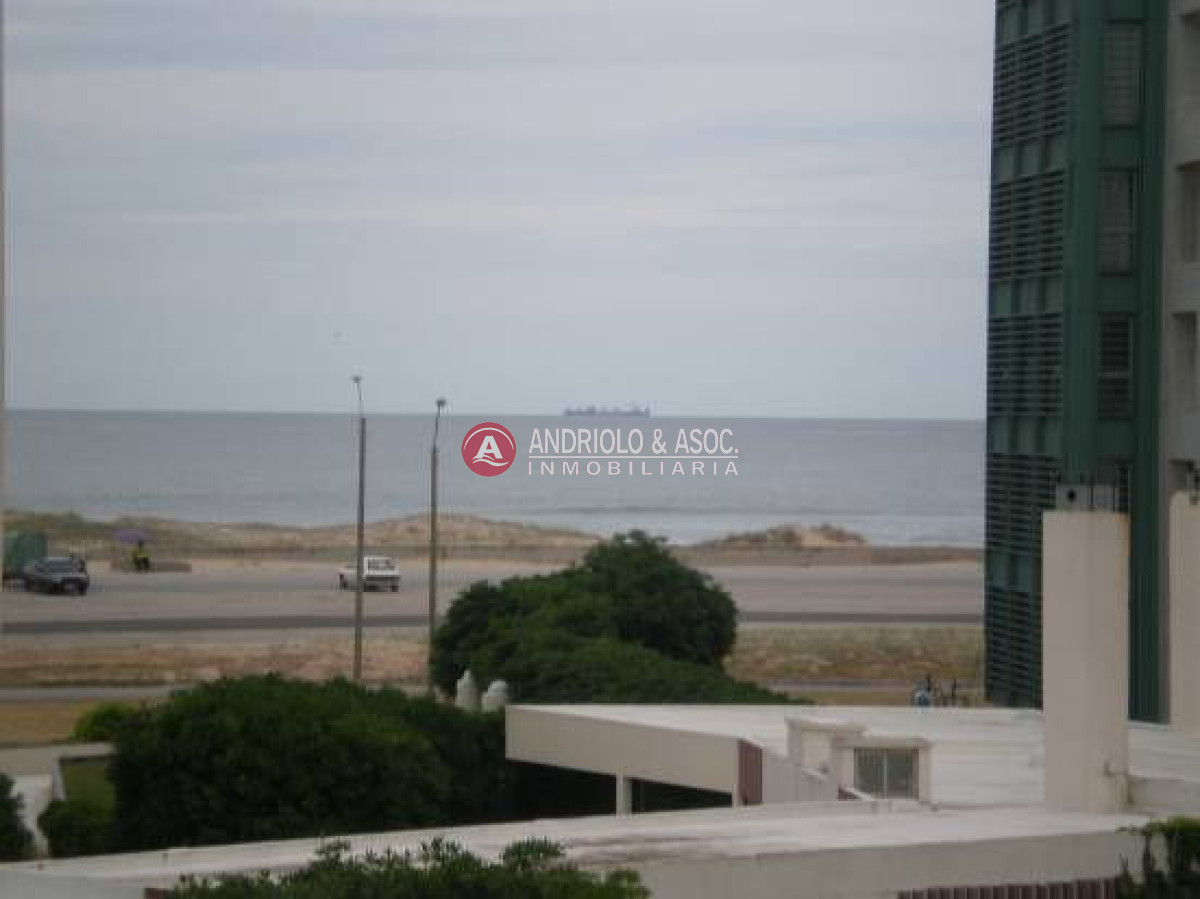Apartamento ID.2435 - Apartamento en Punta del Este, Brava