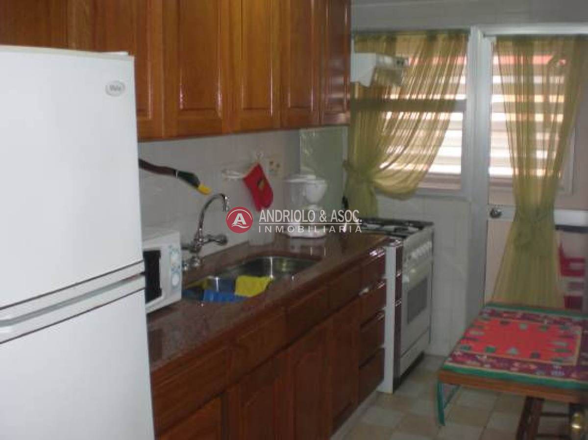 Apartamento ID.2435 - Apartamento en Punta del Este, Brava