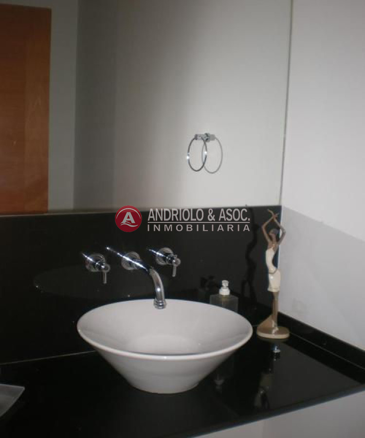 Apartamento ID.2437 - Apartamento en Punta del Este, Mansa