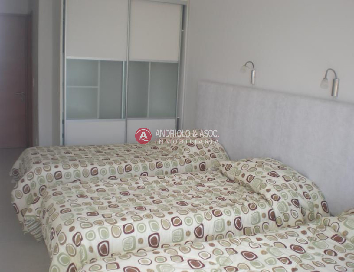 Apartamento ID.2437 - Apartamento en Punta del Este, Mansa