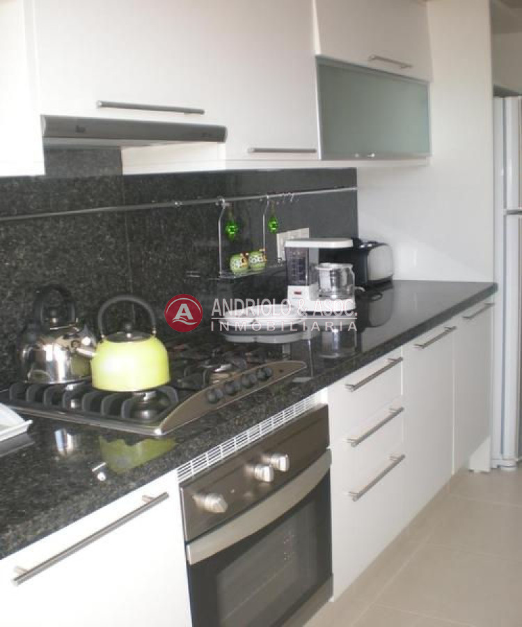 Apartamento ID.2437 - Apartamento en Punta del Este, Mansa
