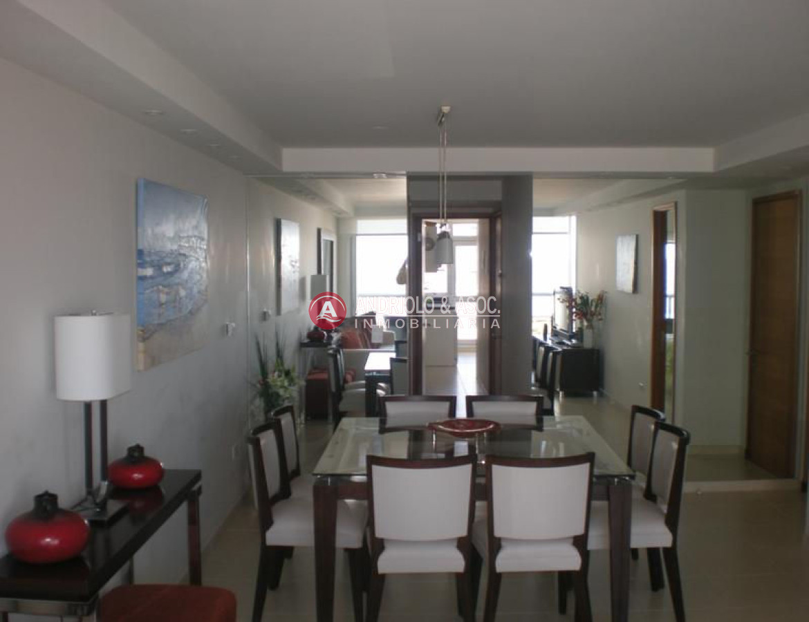 Apartamento ID.2437 - Apartamento en Punta del Este, Mansa