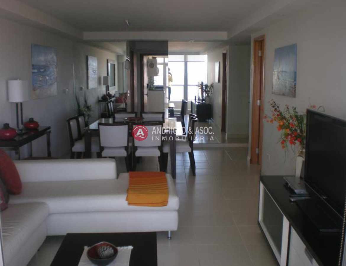 Apartamento ID.2437 - Apartamento en Punta del Este, Mansa