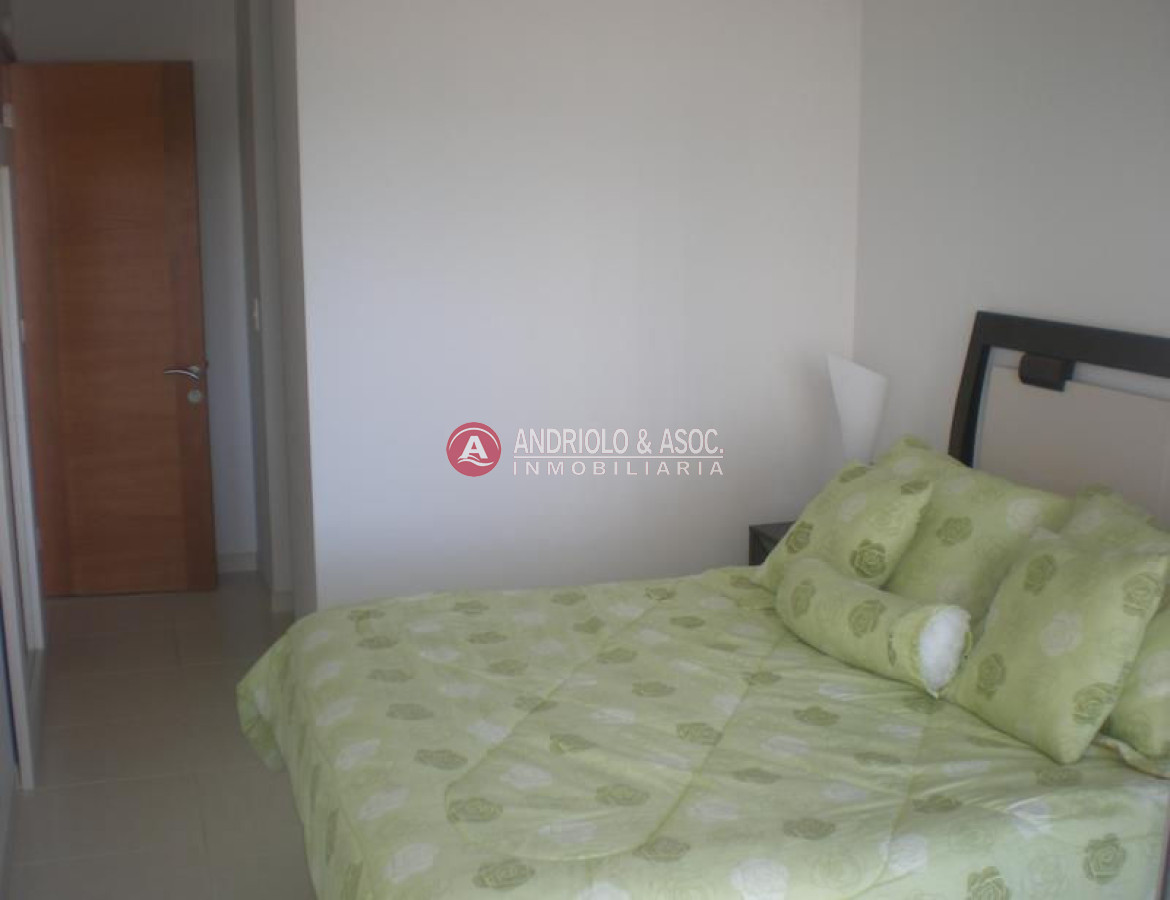 Apartamento ID.2437 - Apartamento en Punta del Este, Mansa