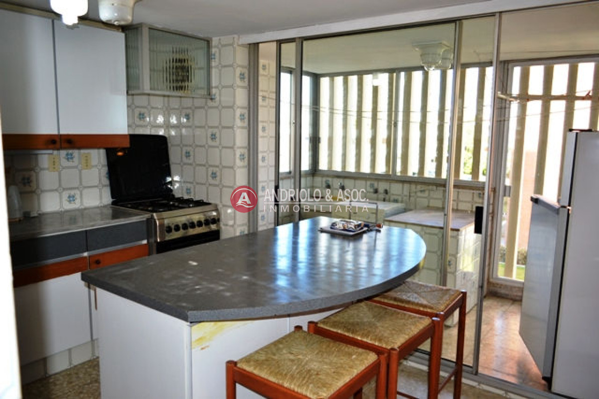Apartamento ID.2440 - Apartamento en Punta del Este, Mansa