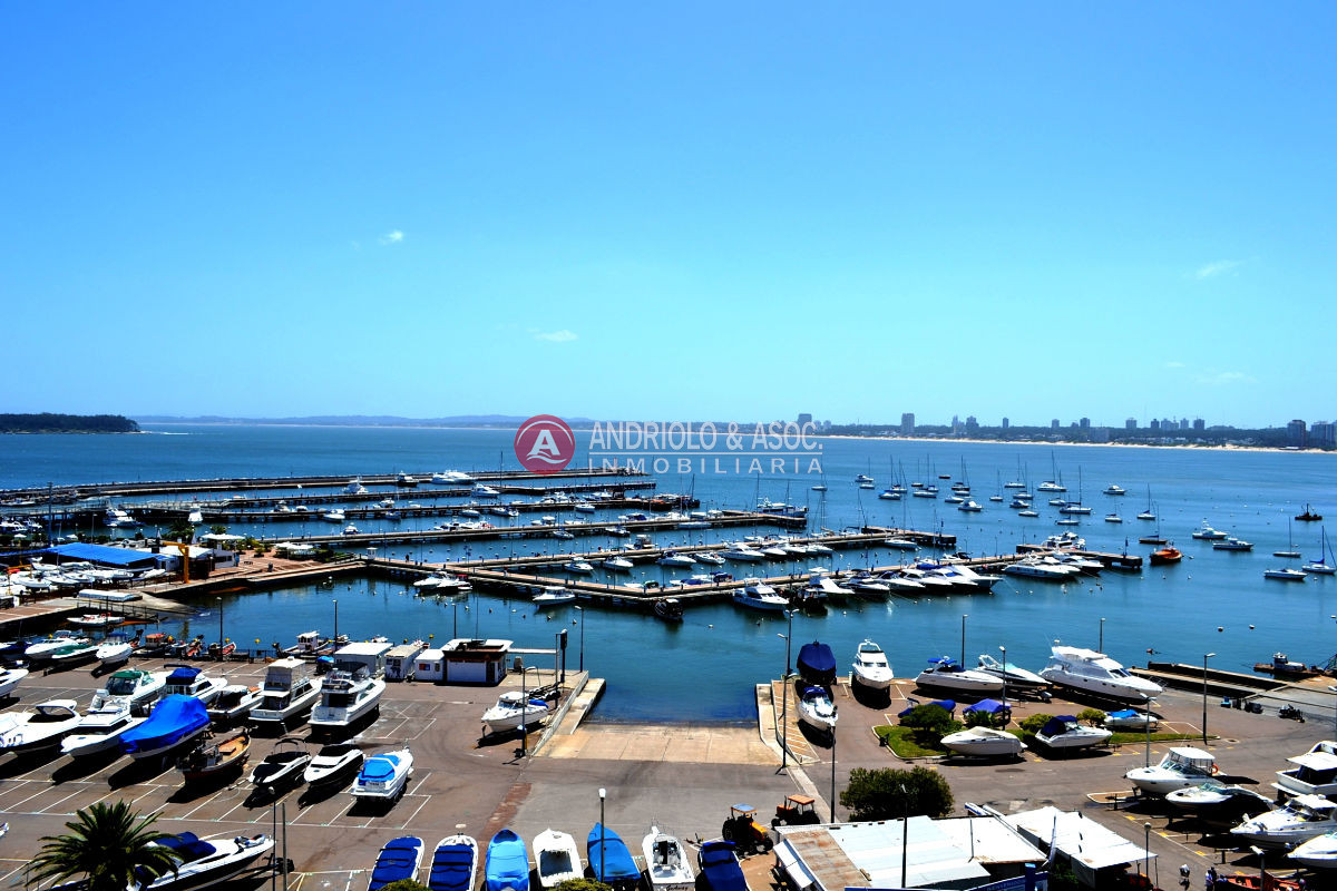 Apartamento ID.2441 - Apartamento en Punta del Este, Península