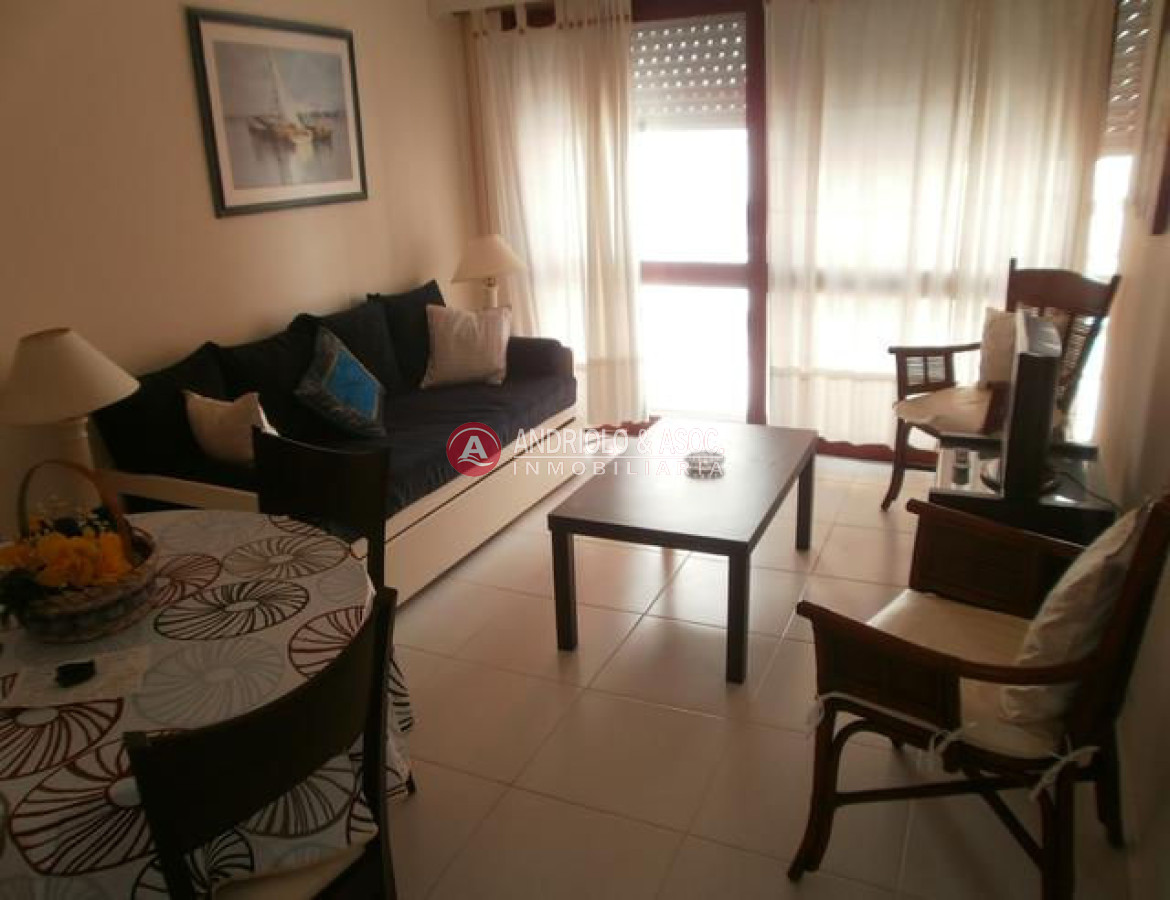 Apartamento ID.2451 - Apartamento en Punta del Este, Brava