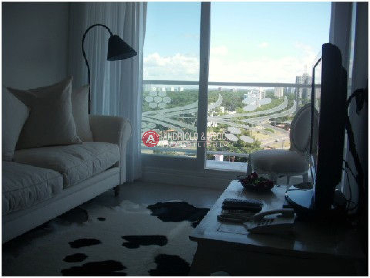 Apartamento ID.2463 - Apartamento en Punta del Este, Roosevelt