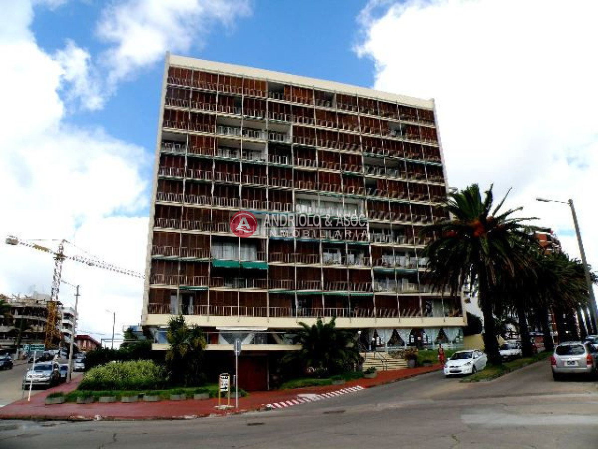 Apartamento ID.2468 - Apartamento en Punta del Este, Península