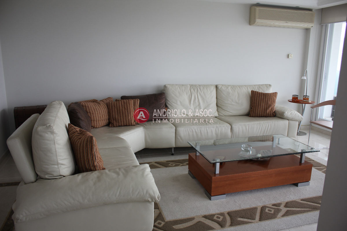 Apartamento ID.2472 - Apartamento en Punta del Este, Mansa