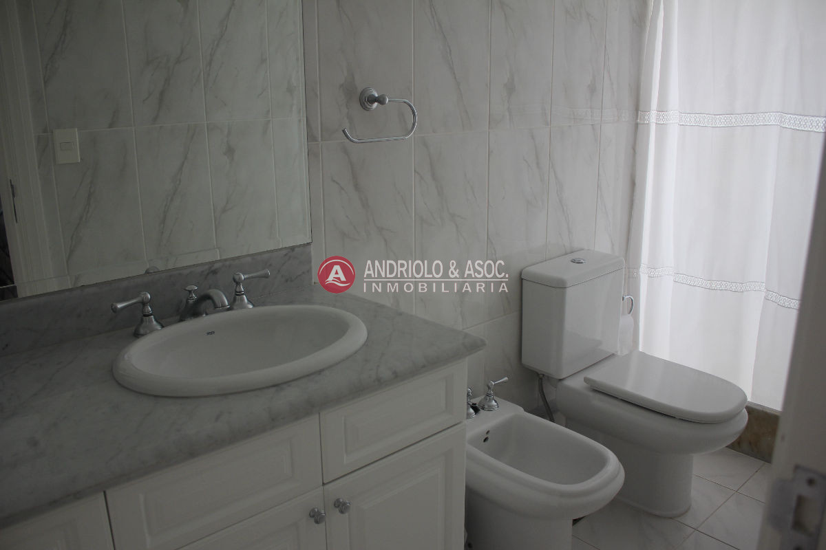 Apartamento ID.2472 - Apartamento en Punta del Este, Mansa