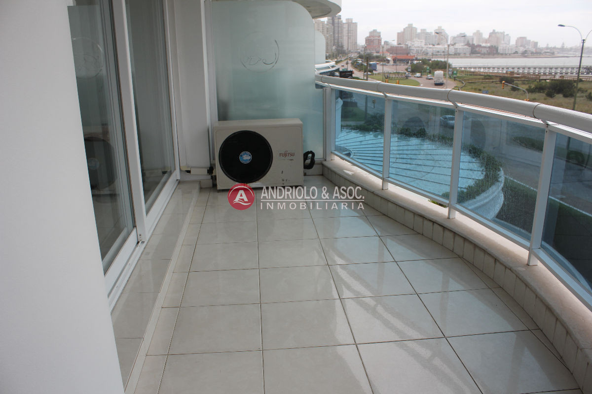 Apartamento ID.2472 - Apartamento en Punta del Este, Mansa