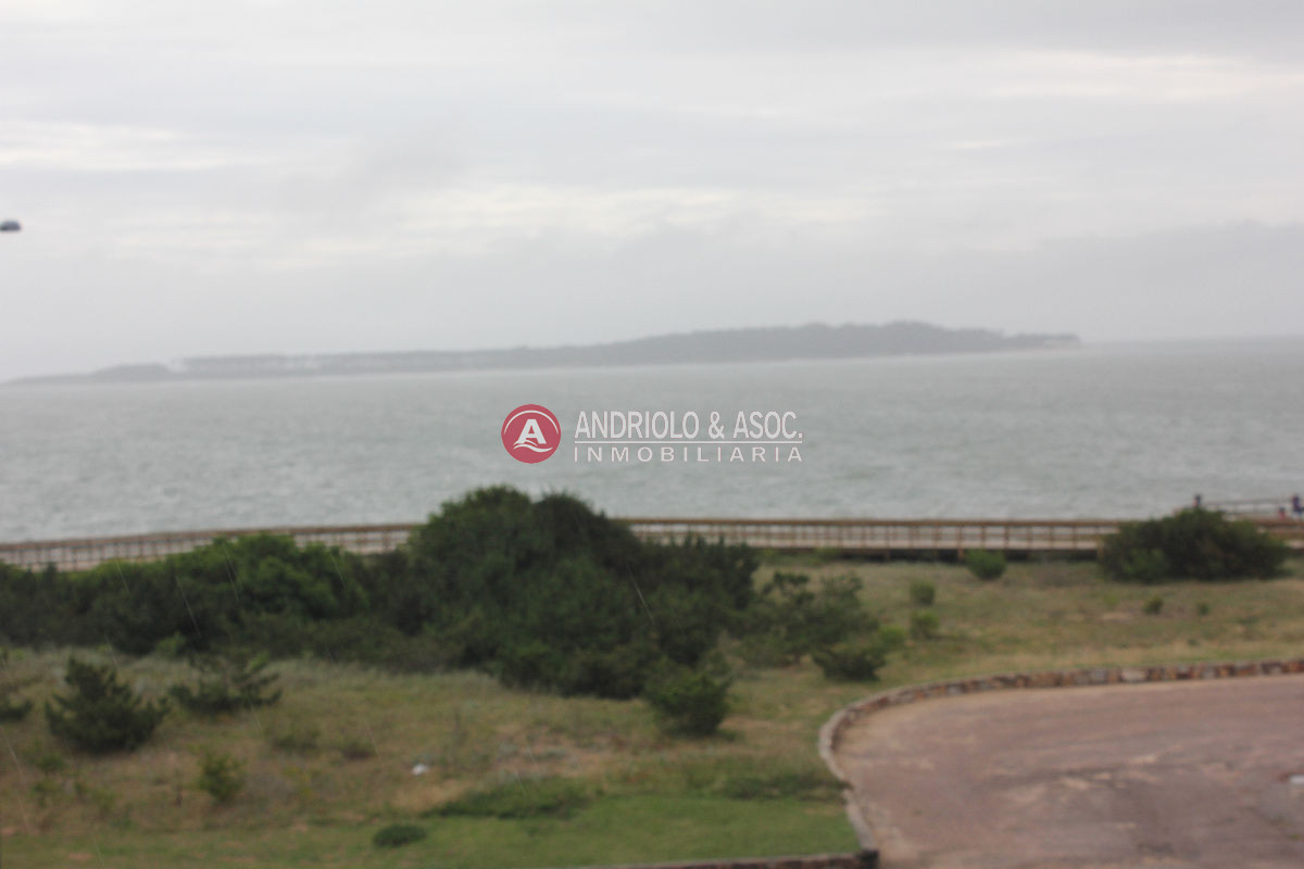 Apartamento ID.2472 - Apartamento en Punta del Este, Mansa
