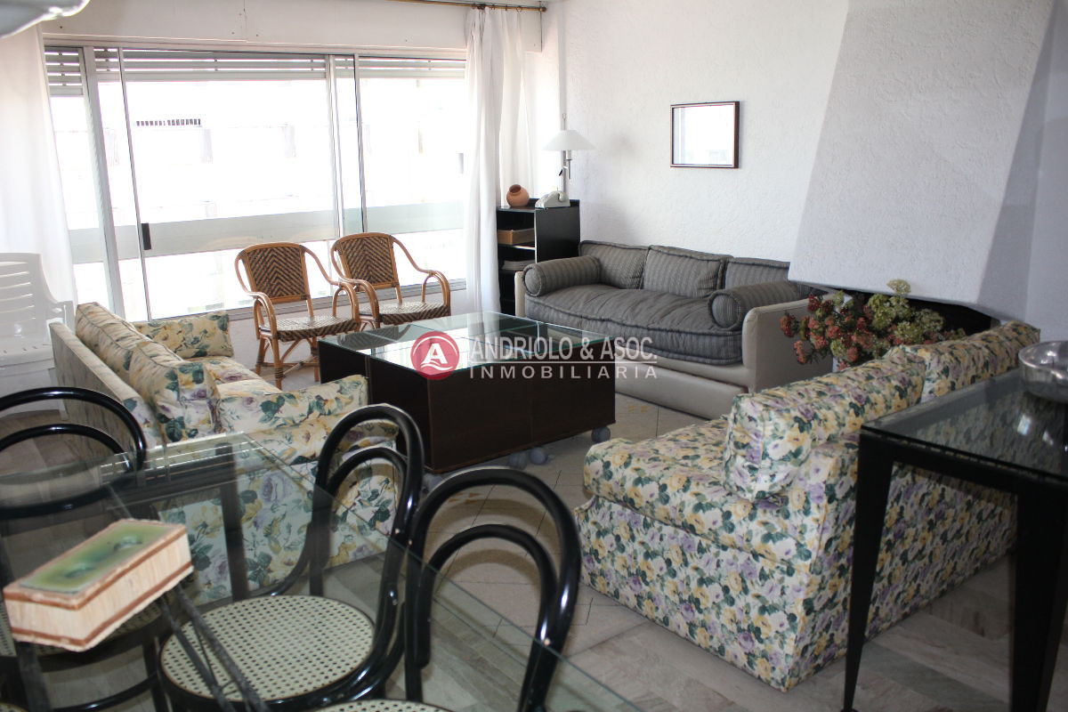 Apartamento ID.2480 - Apartamento en Punta del Este, Península