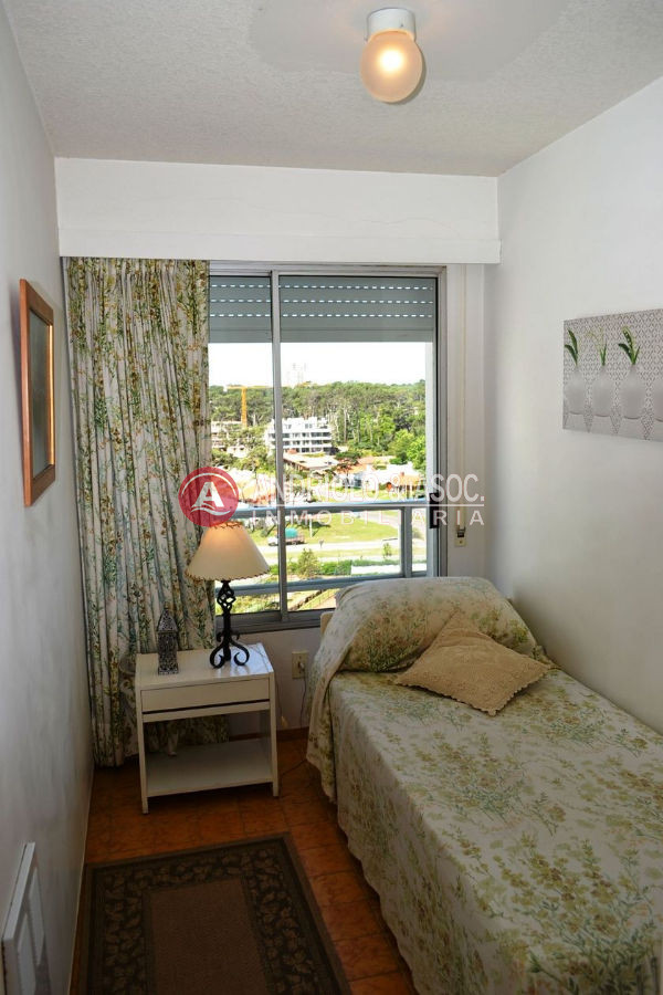 Apartamento ID.2486 - Apartamento en Punta del Este, Mansa