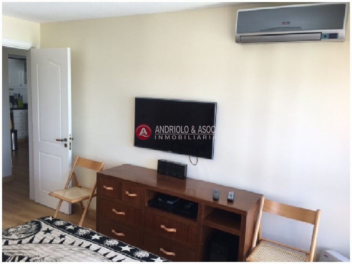Apartamento ID.2489 - Apartamento en Punta del Este, Mansa