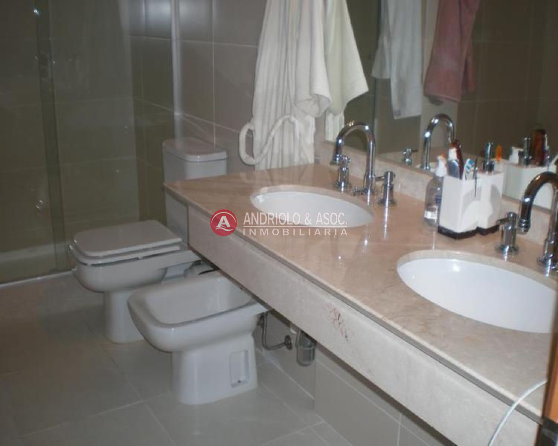 Apartamento ID.2490 - Apartamento en Punta del Este, Mansa