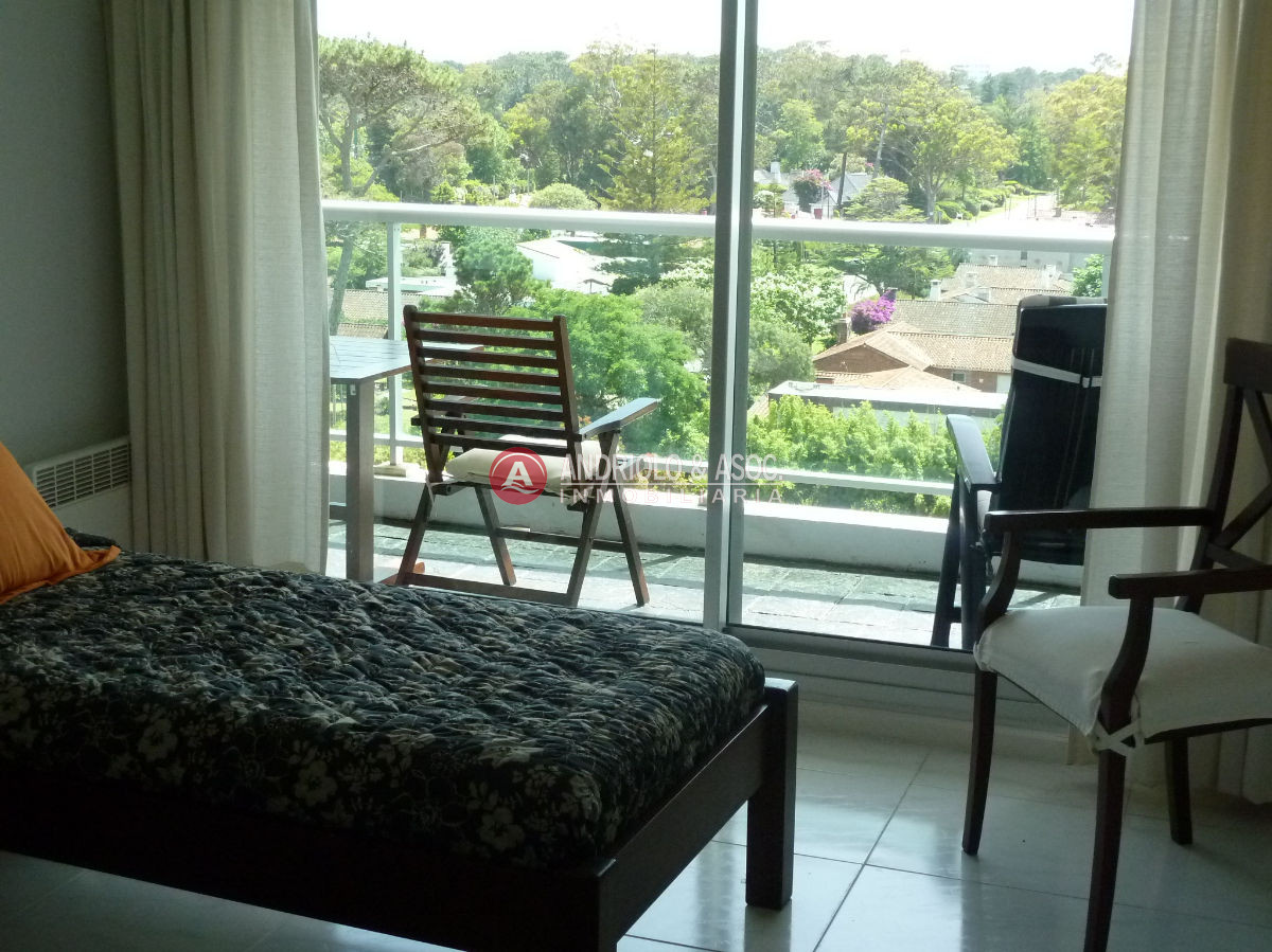 Apartamento ID.2498 - Apartamento en Punta del Este, Mansa