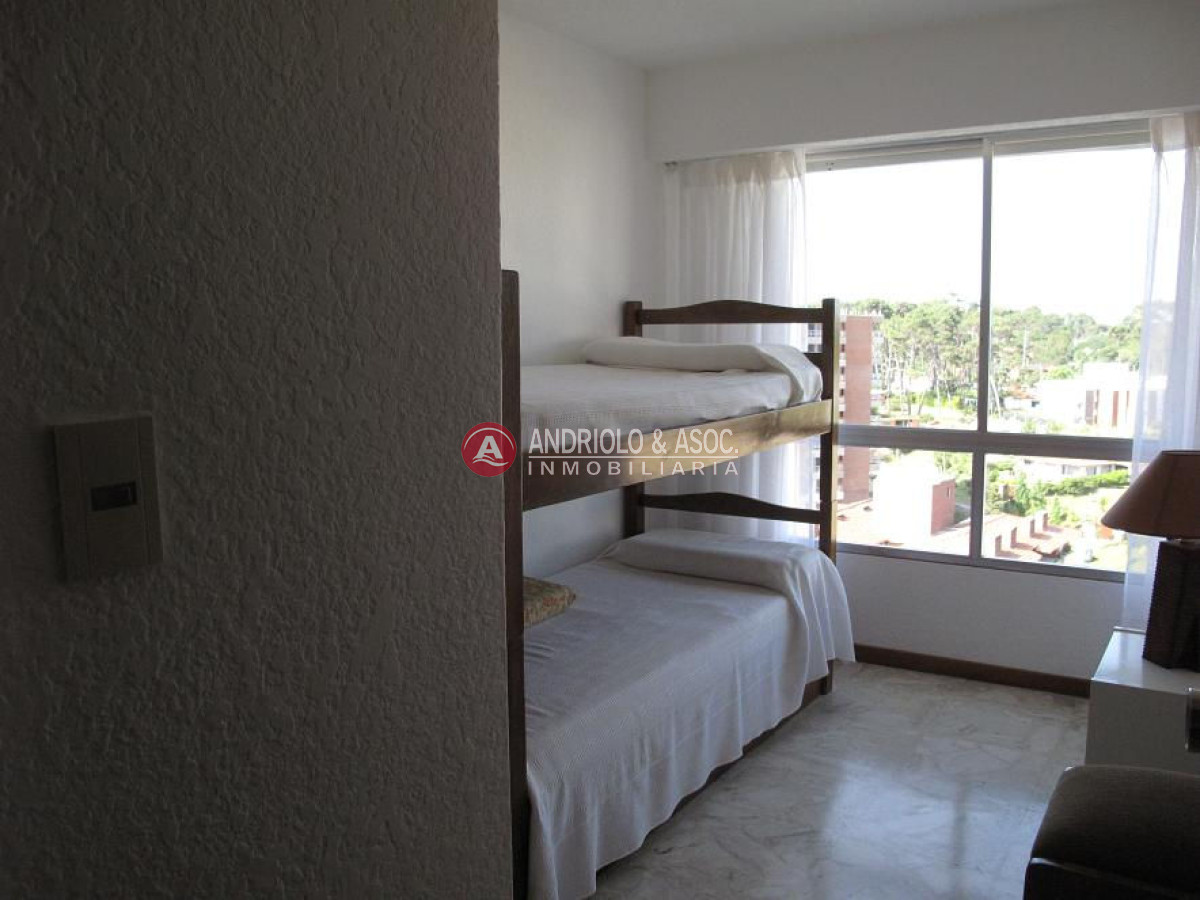 Apartamento ID.262 - ALQUILER APARTAMENTO 3 DORMITORIOS FRENTE A PLAYA MANSA