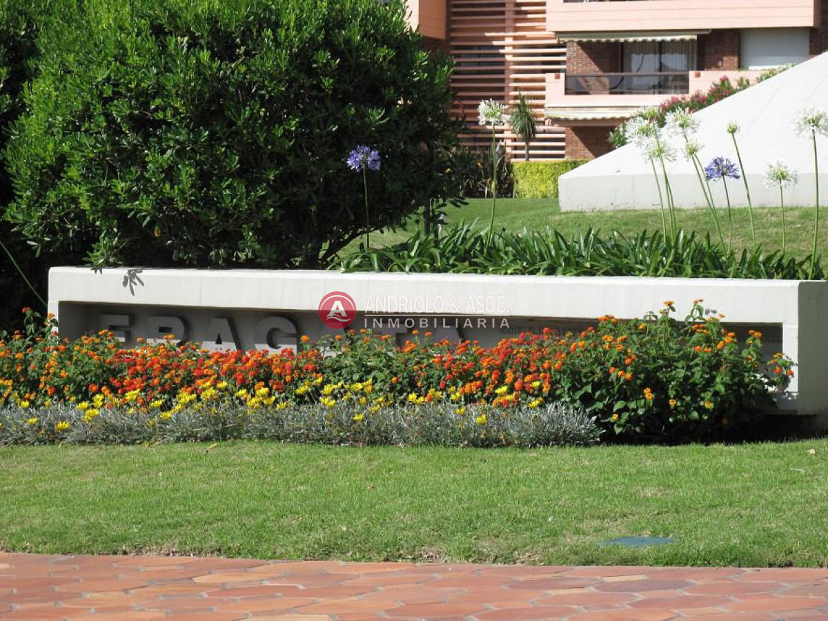 Apartamento ID.262 - ALQUILER APARTAMENTO 3 DORMITORIOS FRENTE A PLAYA MANSA