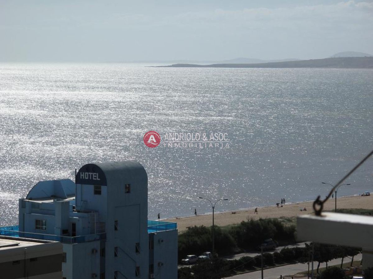 Apartamento ID.262 - ALQUILER APARTAMENTO 3 DORMITORIOS FRENTE A PLAYA MANSA