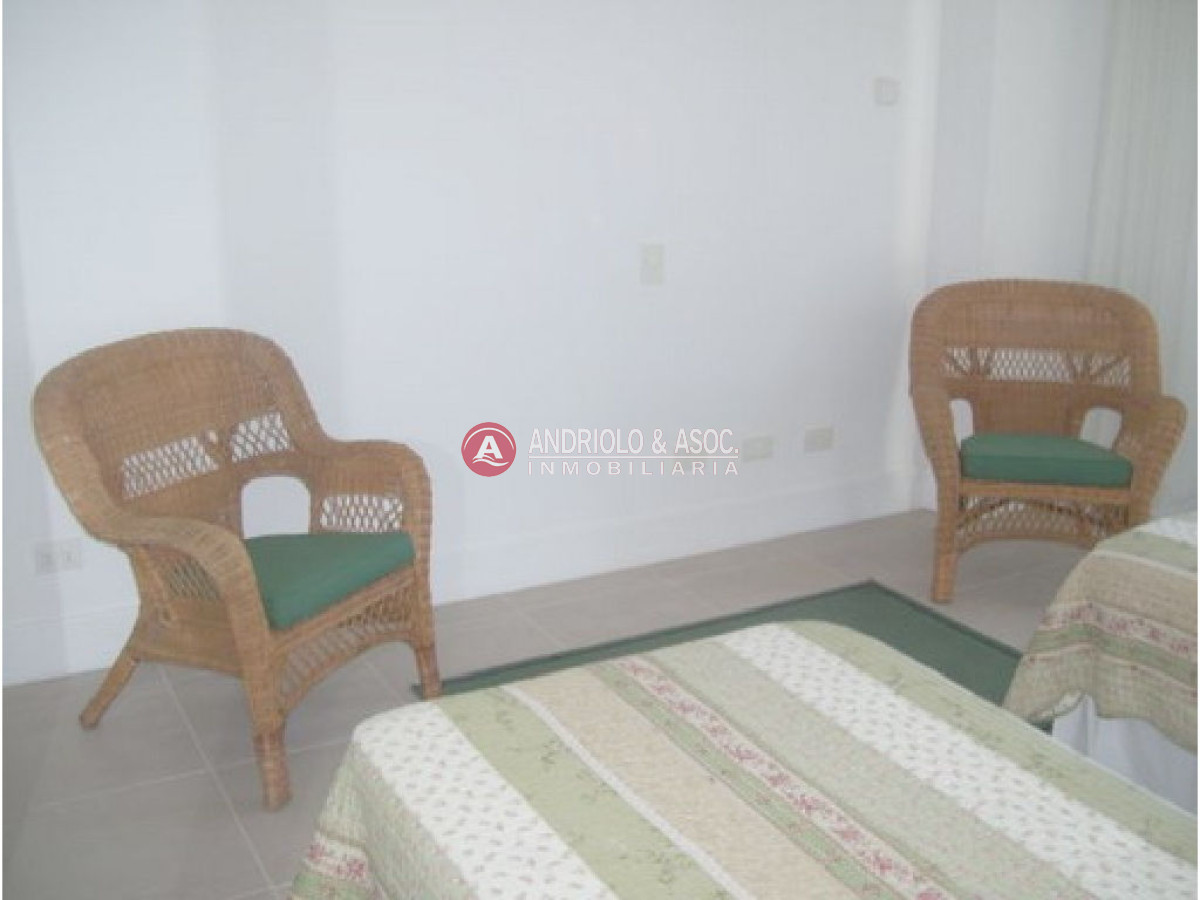 Apartamento ID.2906 - apartamento  en primera línea de playa brava 