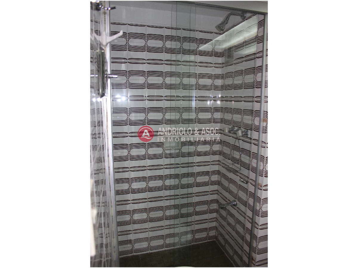 Apartamento ID.2940 -  Peninsula. 3 dormitorios, 1 en suite y dependencia