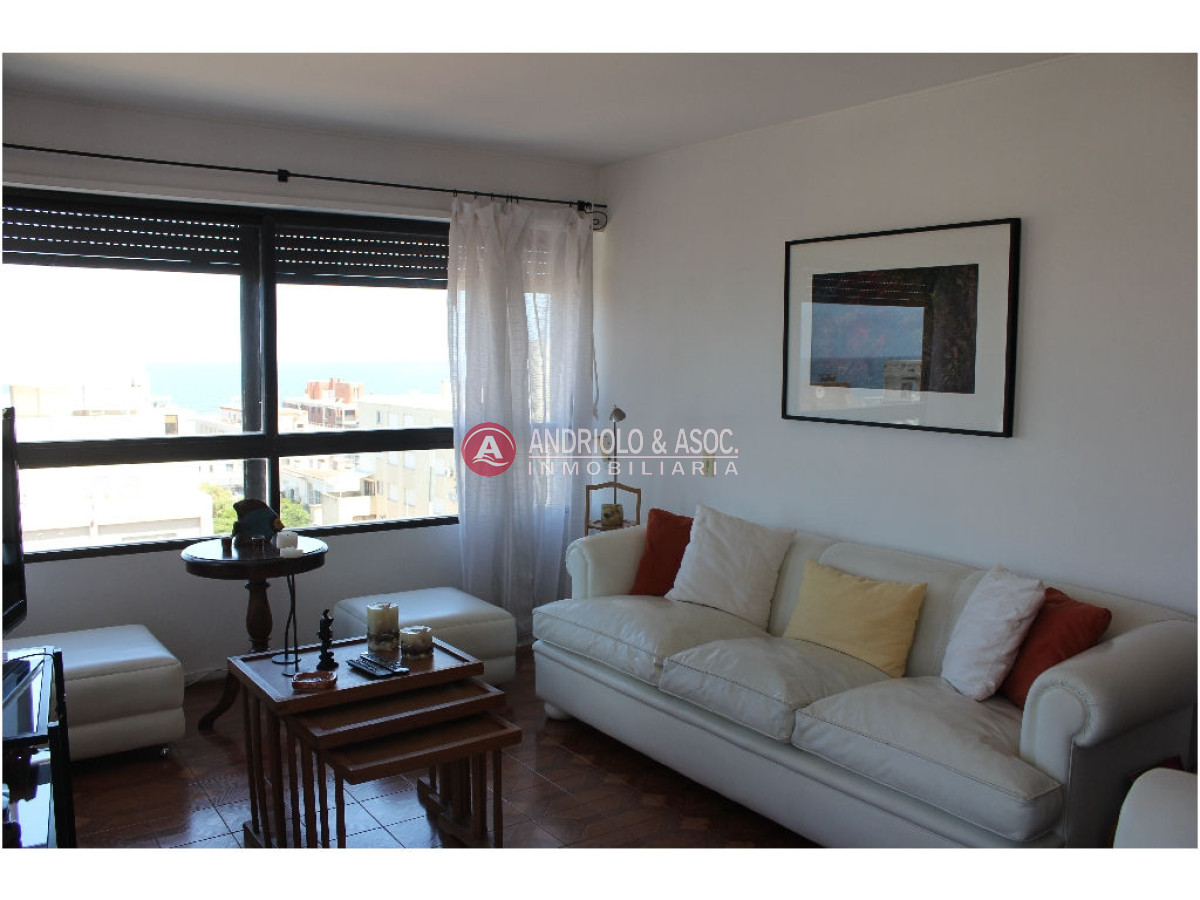 Apartamento ID.2940 -  Peninsula. 3 dormitorios, 1 en suite y dependencia