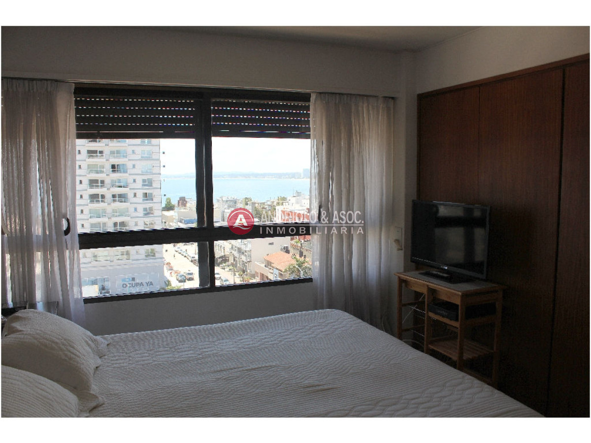 Apartamento ID.2944 - apartamento en alquiler anual zona de Península !!!