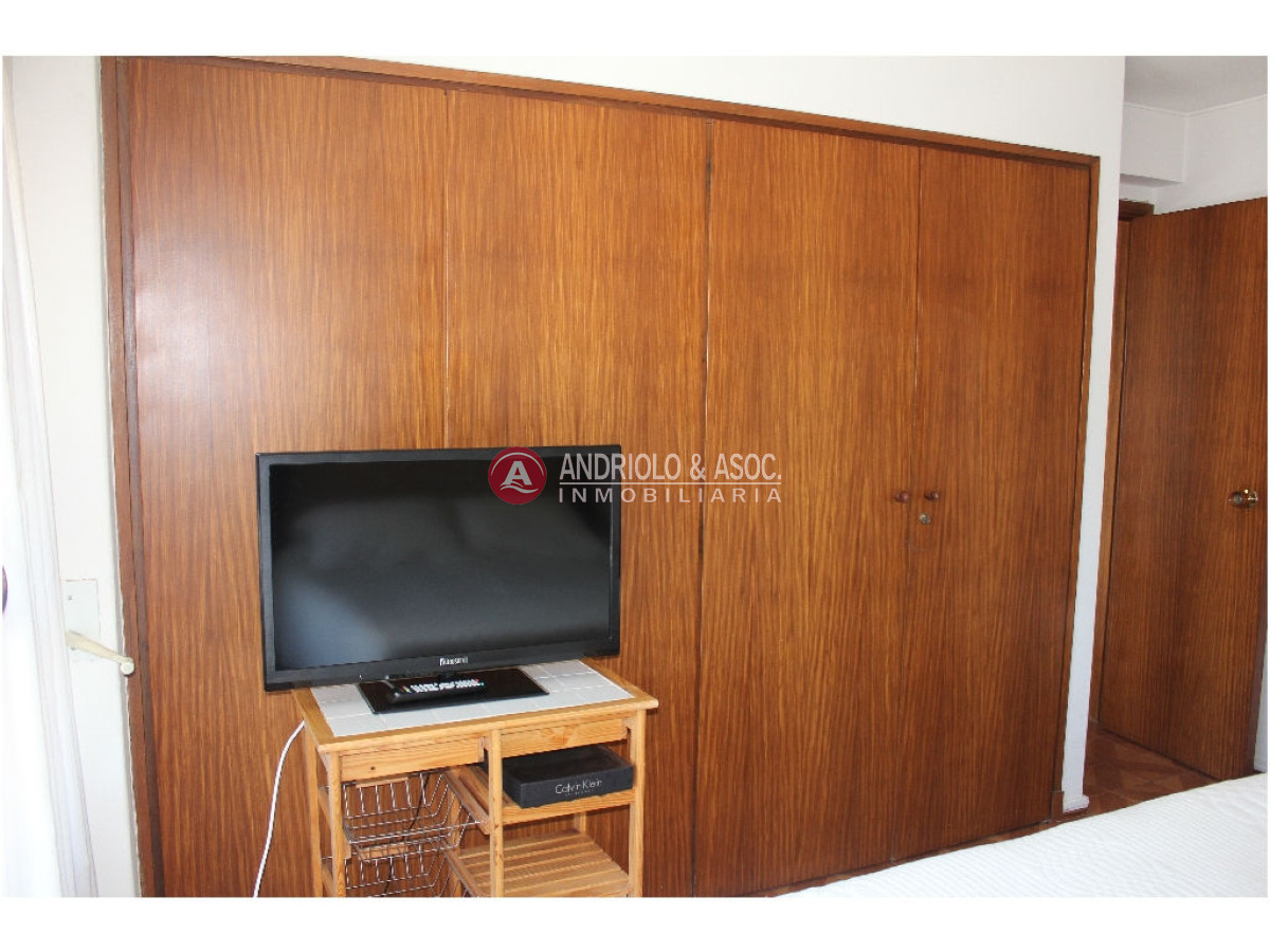 Apartamento ID.2944 - apartamento en alquiler anual zona de Península !!!