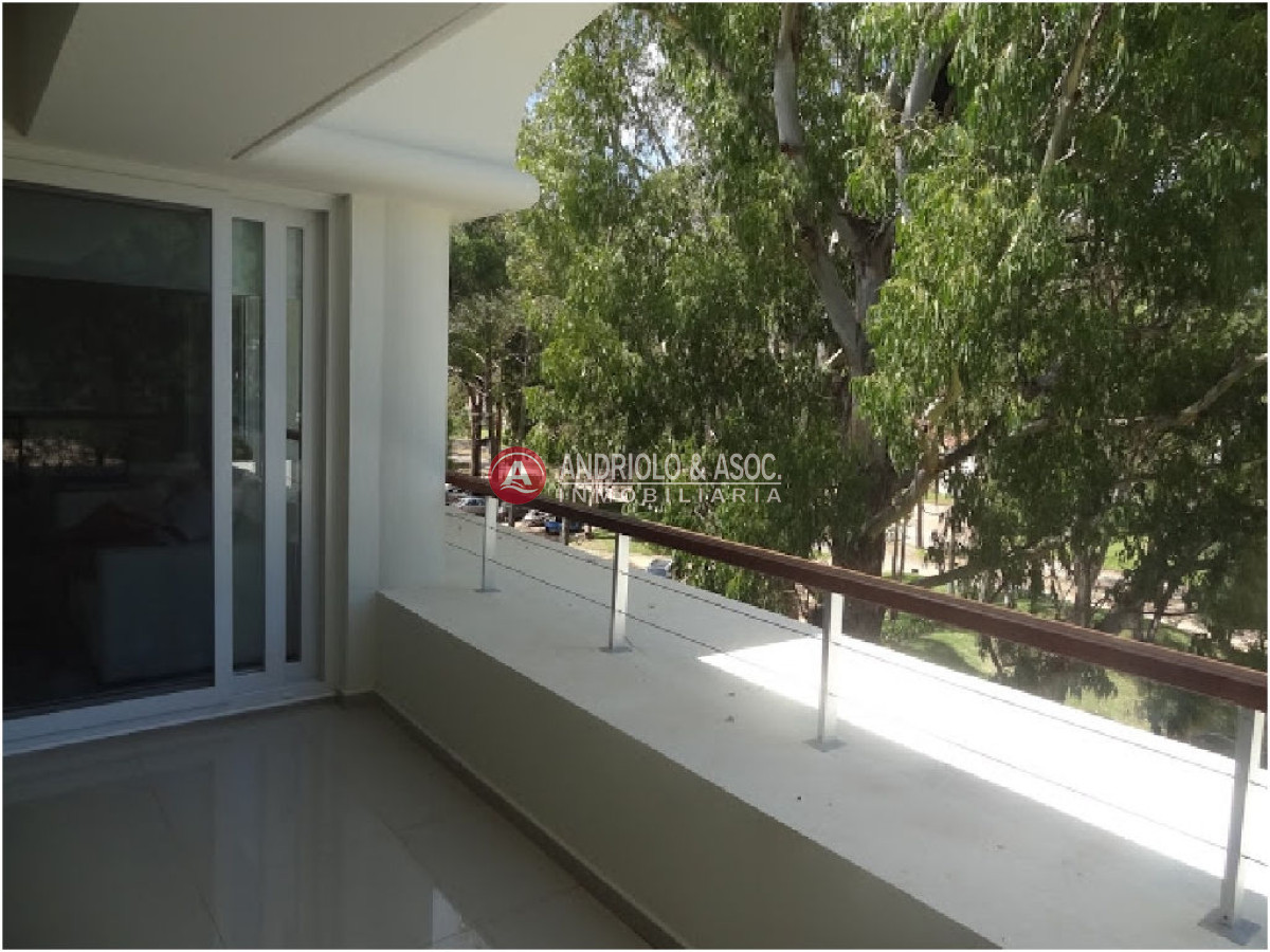 Apartamento ID.3373 - Apartamento en Punta Ballena, Solanas