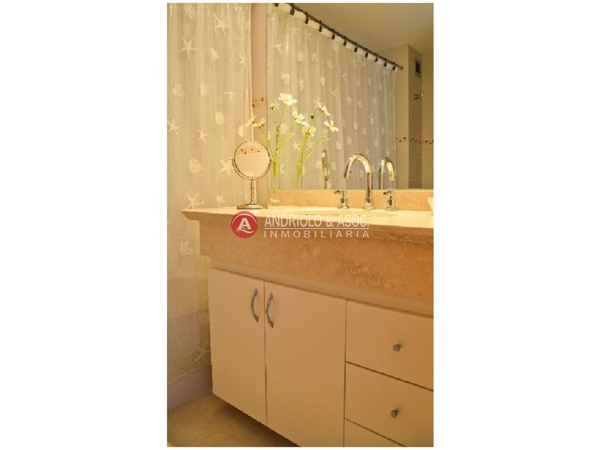 Apartamento ID.3374 - Apartamento en Punta del Este, Mansa