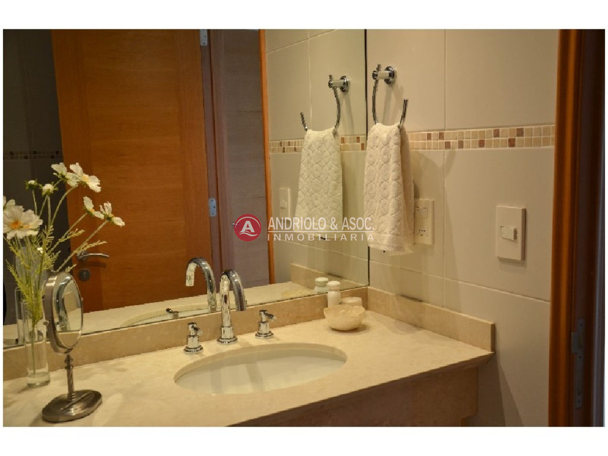 Apartamento ID.3374 - Apartamento en Punta del Este, Mansa