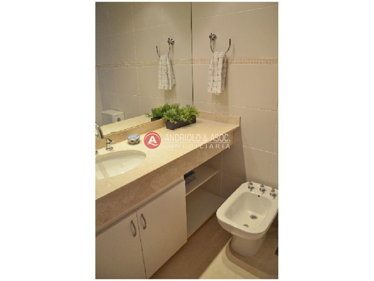 Apartamento ID.3374 - Apartamento en Punta del Este, Mansa