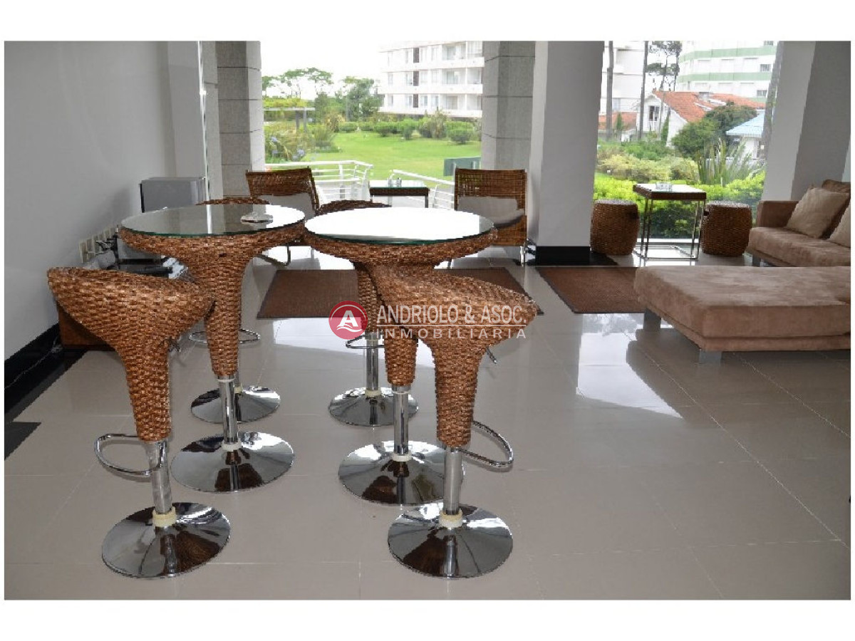 Apartamento ID.3374 - Apartamento en Punta del Este, Mansa