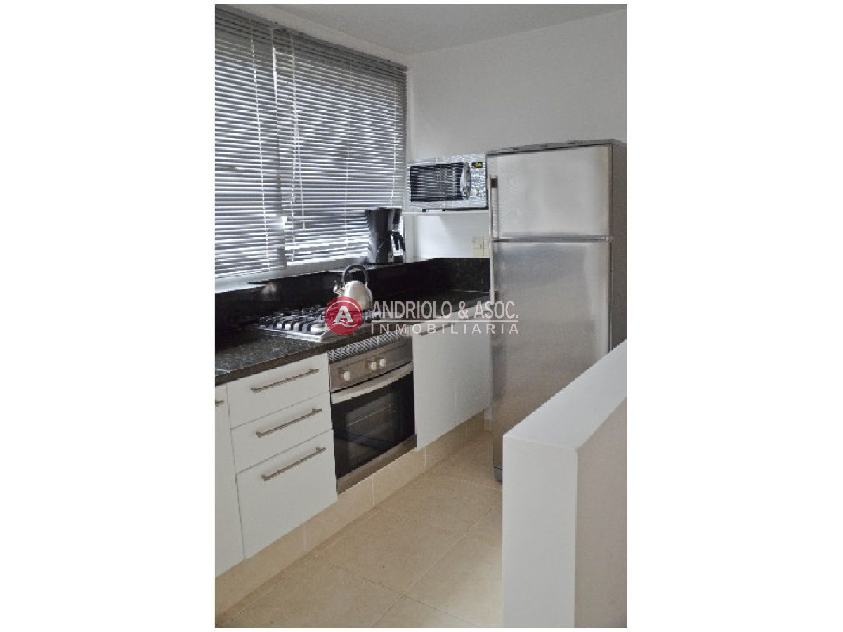 Apartamento ID.3374 - Apartamento en Punta del Este, Mansa