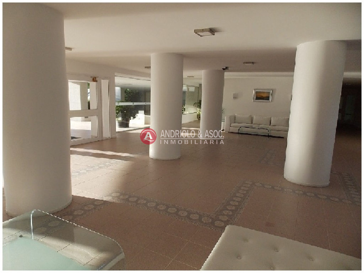 Apartamento ID.3377 - Apartamento en Punta del Este, Mansa
