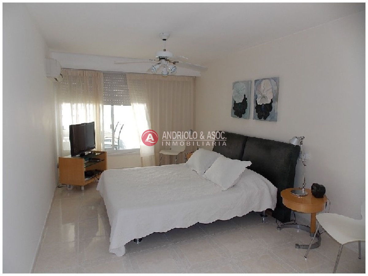 Apartamento ID.3377 - Apartamento en Punta del Este, Mansa