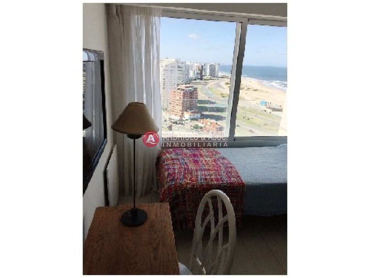 Apartamento ID.3379 - Apartamento en Punta del Este, Península