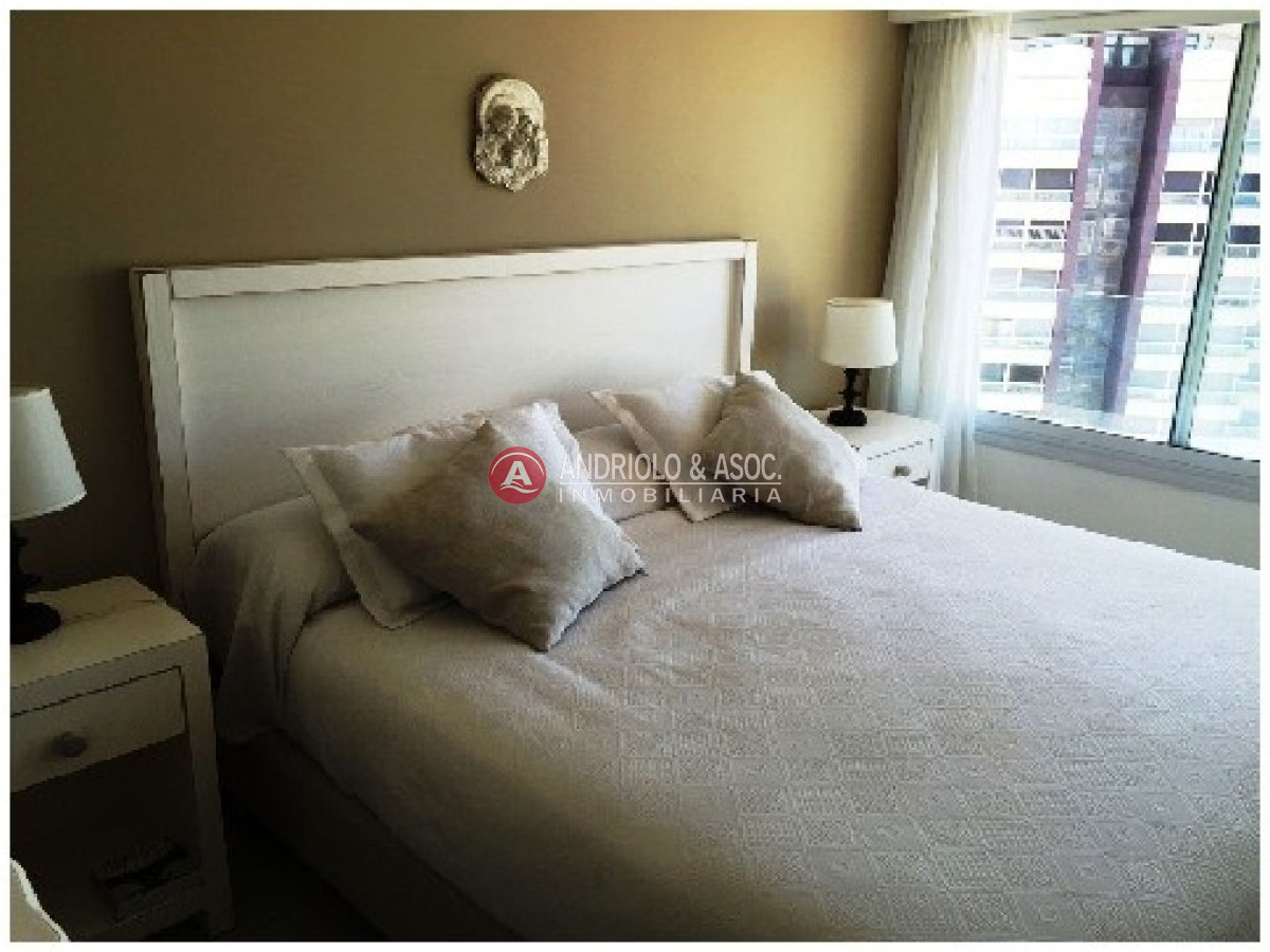 Apartamento ID.3379 - Apartamento en Punta del Este, Península