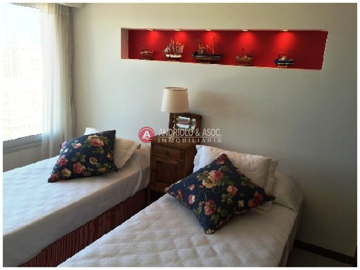 Apartamento ID.3379 - Apartamento en Punta del Este, Península