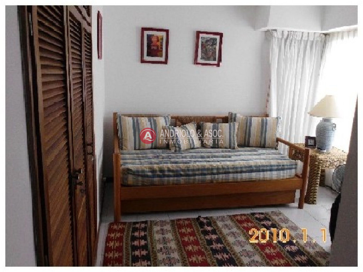 Apartamento ID.3393 - Apartamento en Punta del Este, Península