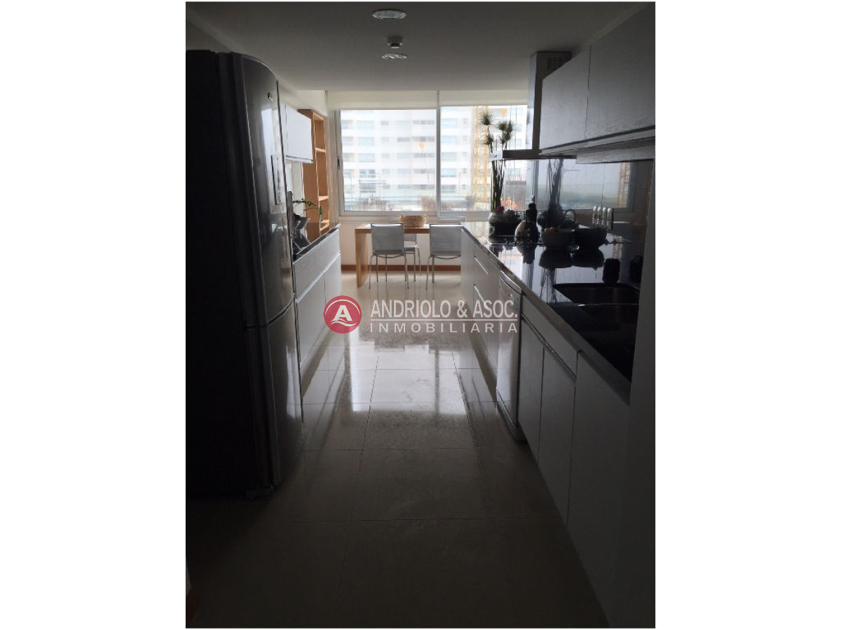 Apartamento ID.3407 - apartamento en primera linea de playa brava 